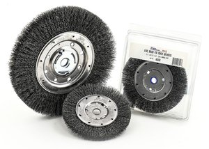 United Abrasives SAIT 95203 Карбидная стальная щетка для точильных кругов (Диаметр отверстия 2 x 5/8 дюйма, ширина рабочей поверхности, длина витой части, максимальная скорость вращения)